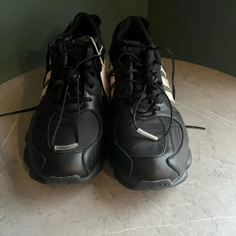 adidas Originals Type O-6 x OAMC Sneakers